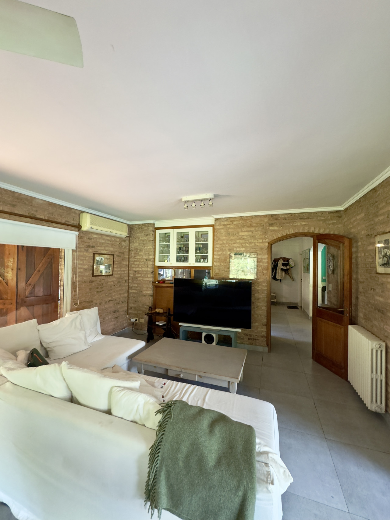 playroom planta baja salida al jardin