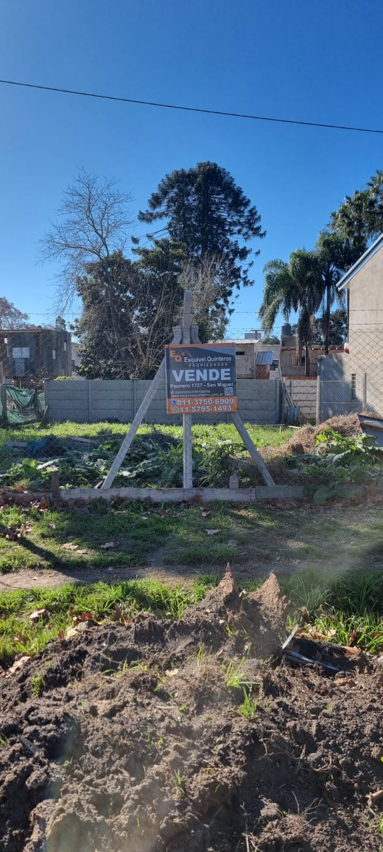 Venta de lote de terreno sobre ruta 202  .